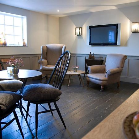 The Crown Hotel Amersham Exterior photo